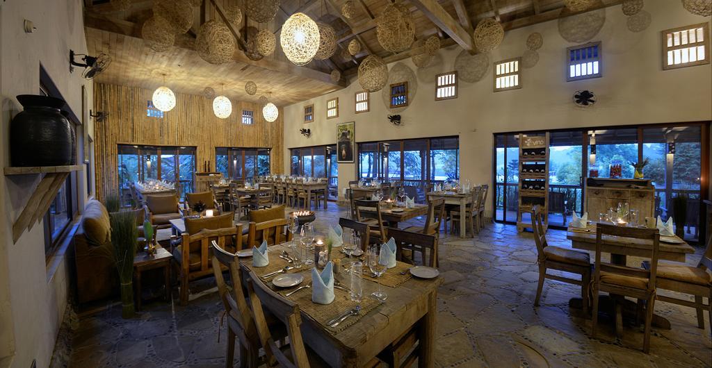 Barahi Jungle Lodge Meghauli Kültér fotó