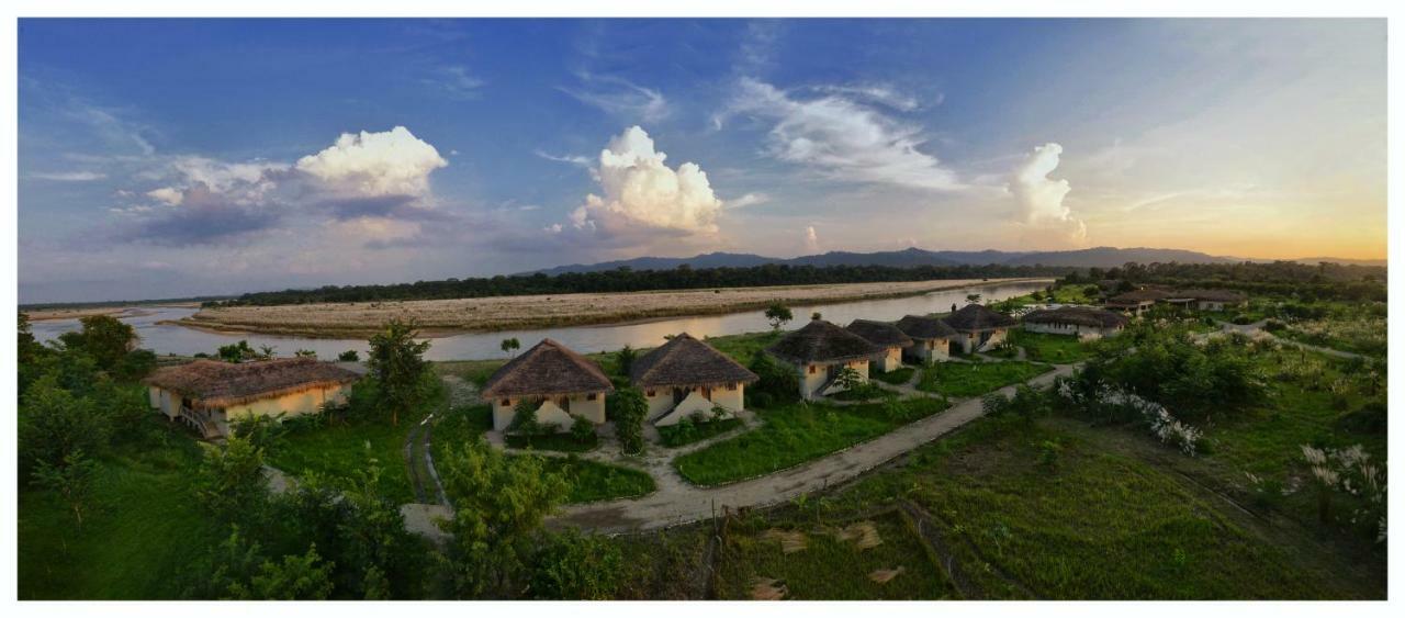 Barahi Jungle Lodge Meghauli Kültér fotó